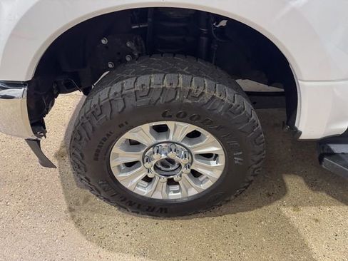 Used 2022 Ford F350 XLT w/ XLT Value Package AWD/4WD image 30