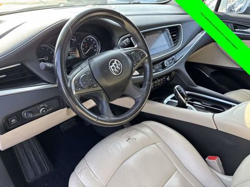 Used 2018 Buick Enclave Essence w/ Trailering Package image 9