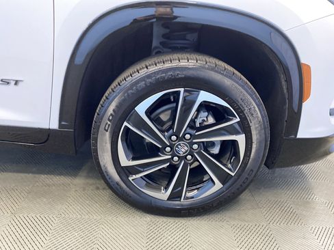 Used 2025 Buick Enclave Sport Touring image 56