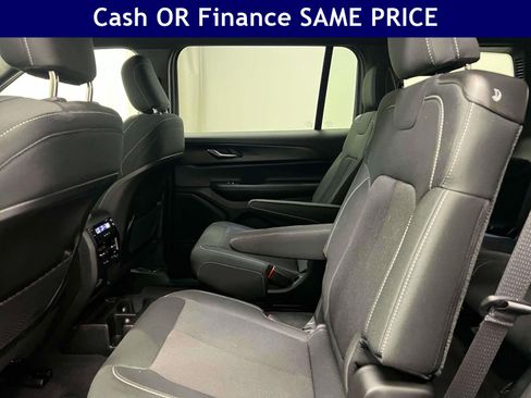 Used 2025 Jeep Grand Cherokee L Laredo AWD/4WD image 16