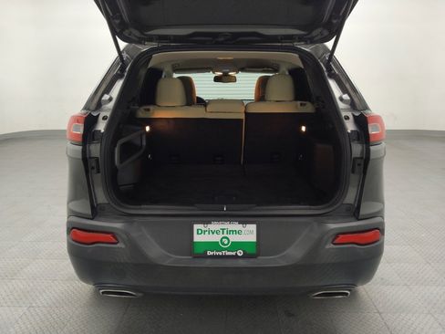 Used 2015 Jeep Cherokee Latitude image 29