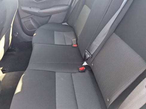 Certified 2025 Nissan Sentra SV image 17