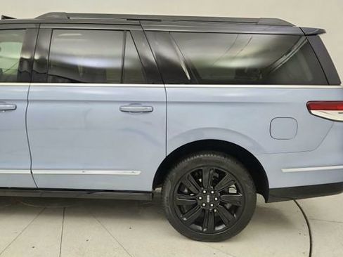 Used 2024 Lincoln Navigator L Black Label AWD/4WD image 10