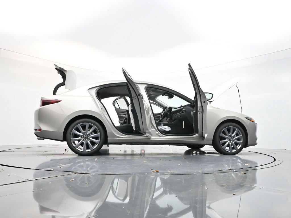Used 2026 MAZDA MAZDA3 2.5 S Sedan w/ Preferred Pkg FWD image 32