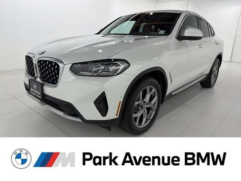 Certified 2023 BMW X4 xDrive30i w/ Premium Package AWD/4WD image 1
