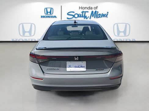 Used 2024 Honda Accord Sport image 6