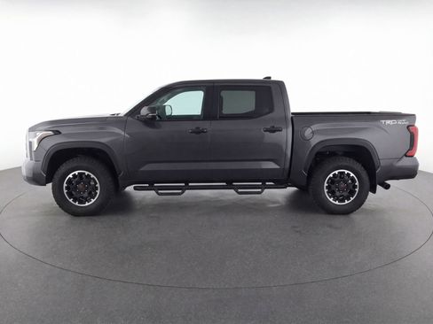 Used 2025 Toyota Tacoma TRD Off-Road image 5