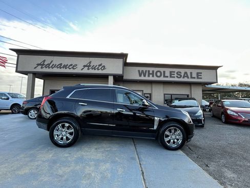 Used 2016 Cadillac SRX Luxury image 1