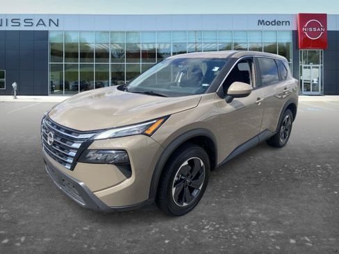 Certified 2025 Nissan Rogue SV AWD/4WD image 1