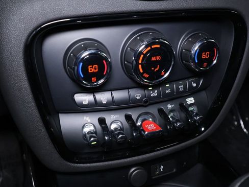 Used 2022 MINI Cooper Clubman S image 33