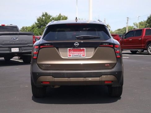 Certified 2025 Nissan Kicks SR w/ SR Premium Package FWD image 5