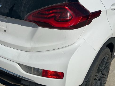 Used 2019 Chevrolet Bolt LT image 14