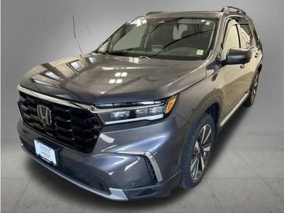 Certified 2024 Honda Pilot Touring
