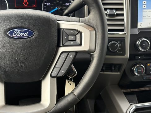 Used 2017 Ford F350 Lariat w/ Chrome Package image 23