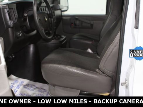 Used 2023 Chevrolet Express 2500 w/ Driver Convenience Package image 15
