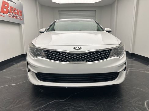 Used 2017 Kia Optima EX image 26