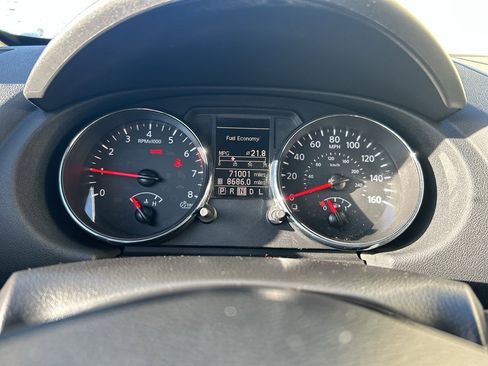 Used 2015 Nissan Rogue S w/ Convenience Package image 25