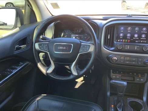 Used 2019 GMC Canyon Denali image 6