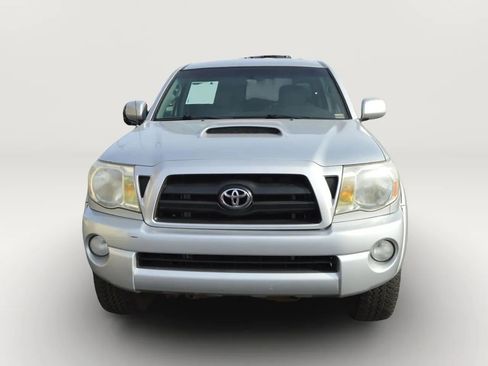 Used 2008 Toyota Tacoma PreRunner image 11