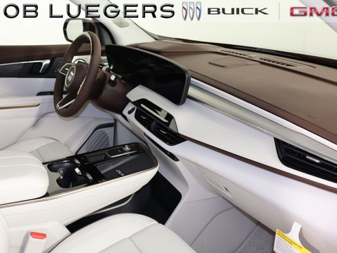 New 2026 Buick Enclave Avenir w/ Super Cruise Package AWD/4WD image 20