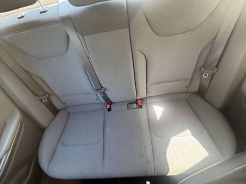 Used 2025 Kia K4 FWD image 40