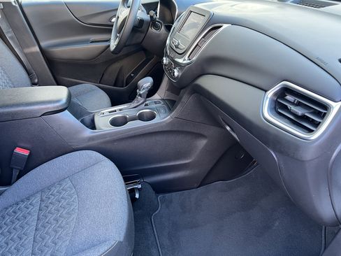 Used 2024 Chevrolet Equinox LT image 23