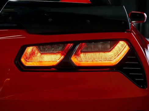 Used 2015 Chevrolet Corvette Z06 w/ 3LZ Preferred Equipment Group image 81