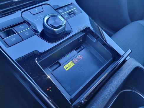 Certified 2023 Subaru Solterra AWD image 21