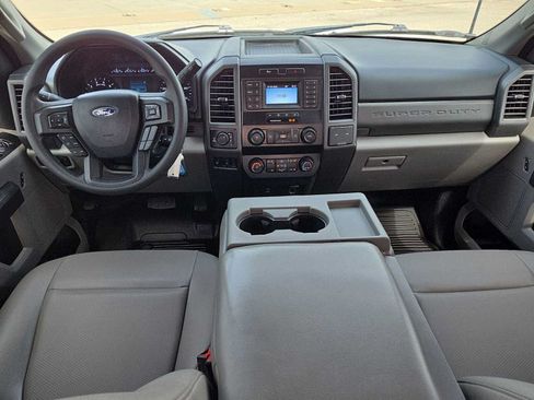 Used 2021 Ford F250 XL w/ Power Equipment Group AWD/4WD image 14