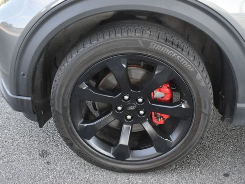 Used 2023 Ford Explorer ST w/ Equipment Group 401A image 11