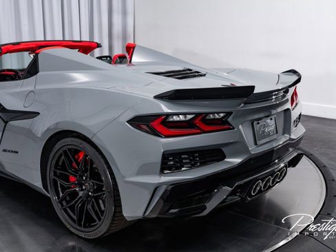 Used 2024 Chevrolet Corvette Z06 w/ Battery Protection Package image 19