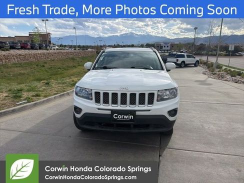 Used 2017 Jeep Compass High Altitude AWD/4WD image 2