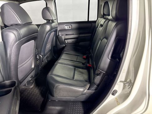 Used 2014 Honda Pilot Touring image 21