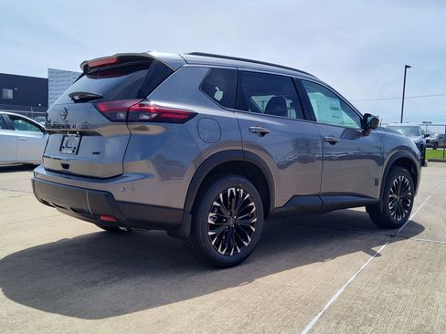 New 2026 Nissan Rogue Dark Armor AWD/4WD image 4