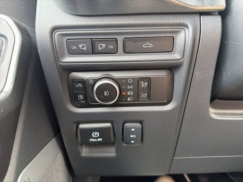 Used 2023 Ford F150 Lariat w/ Equipment Group 502A High AWD/4WD image 28