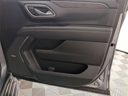 Used 2021 Chevrolet Tahoe LT image 34