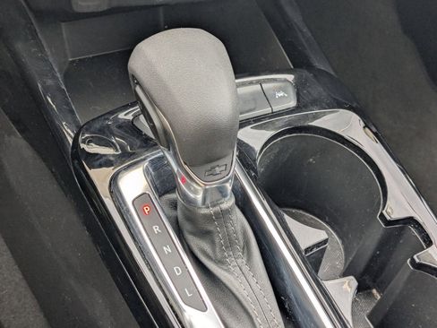 Certified 2024 Chevrolet Trax LT image 17