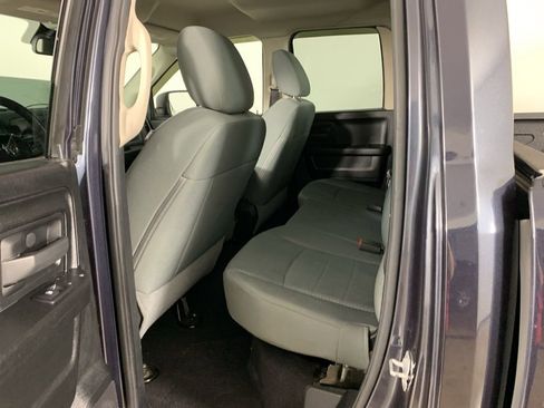 Used 2014 RAM 1500 Express image 28