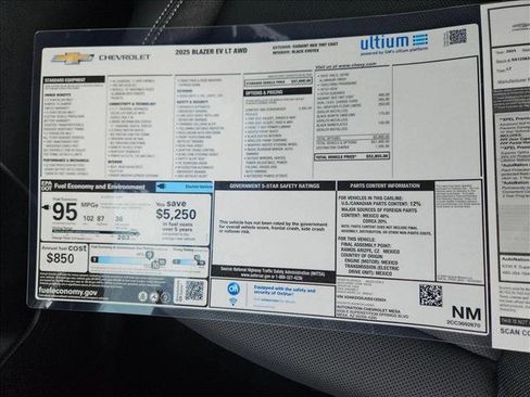 New 2025 Chevrolet Blazer EV LT image 18