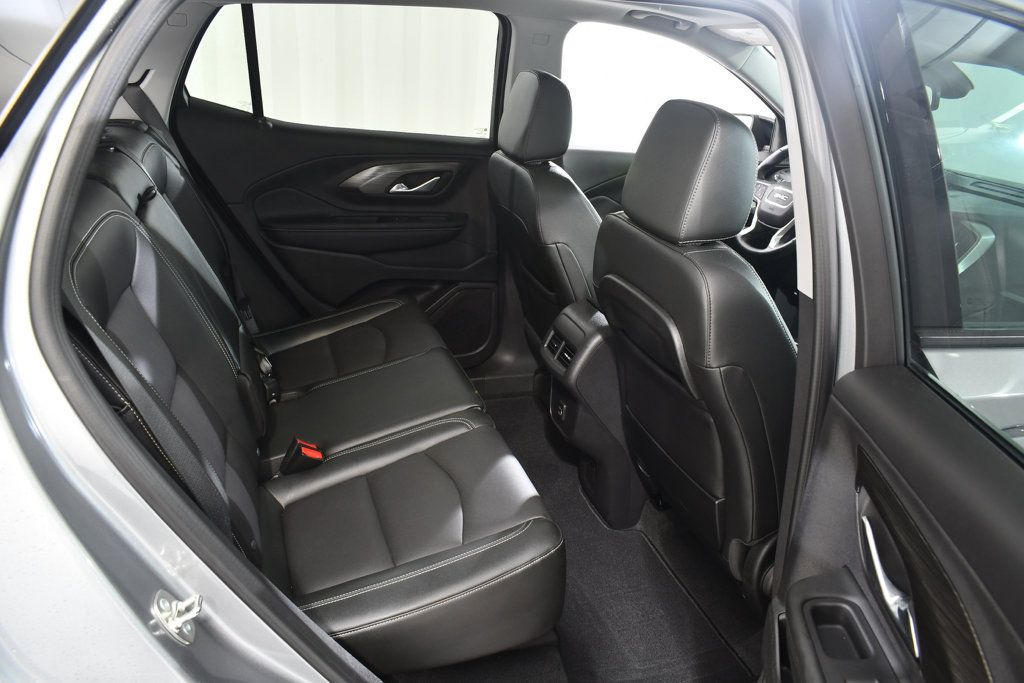 Used 2024 GMC Terrain SLT w/ Tech Package AWD/4WD image 19