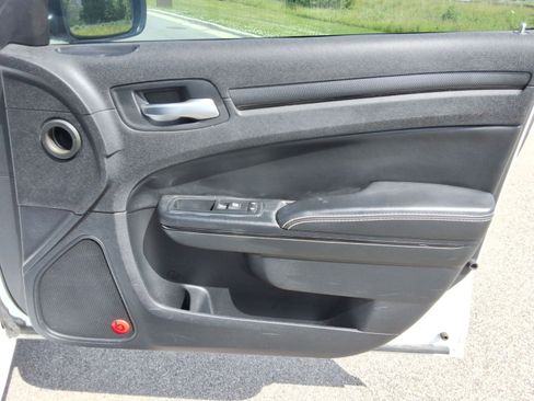 Used 2014 Chrysler 300 S AWD/4WD image 26