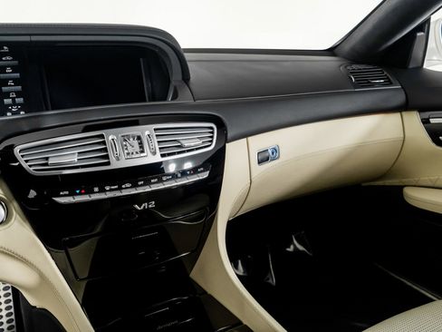 Used 2008 Mercedes-Benz CL 65 AMG image 33