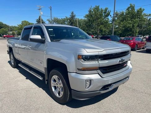 Used 2017 Chevrolet Silverado 1500 LT w/ True North Edition AWD/4WD image 12