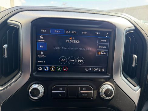 Used 2021 GMC Sierra 1500 SLT AWD/4WD image 22