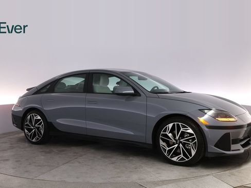 Used 2023 Hyundai Ioniq 6 SEL RWD image 14