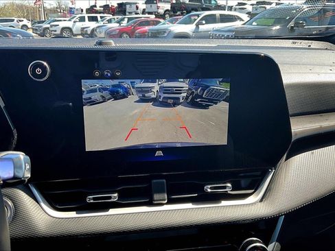 Used 2025 Chevrolet Equinox LT image 20