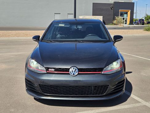 Used 2017 Volkswagen GTI S image 8