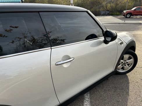 Used 2014 MINI Cooper 2-Door Hardtop w/ Premium Package image 17