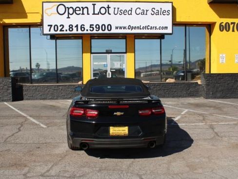 Used 2019 Chevrolet Camaro LT image 7