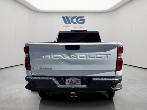 Used 2024 Chevrolet Silverado 3500 W/T AWD/4WD image 10